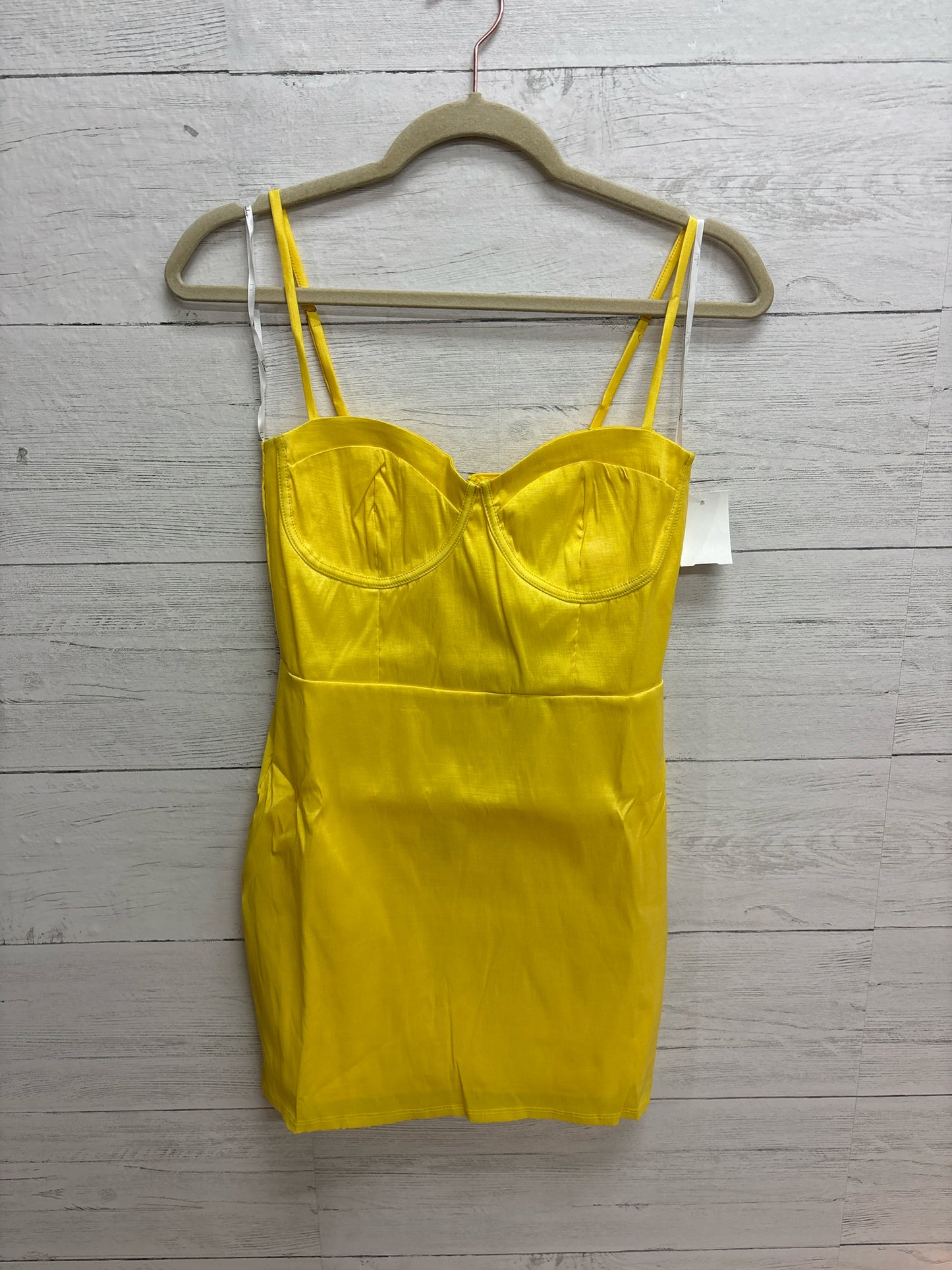 Size M Lulus Yellow GOWN