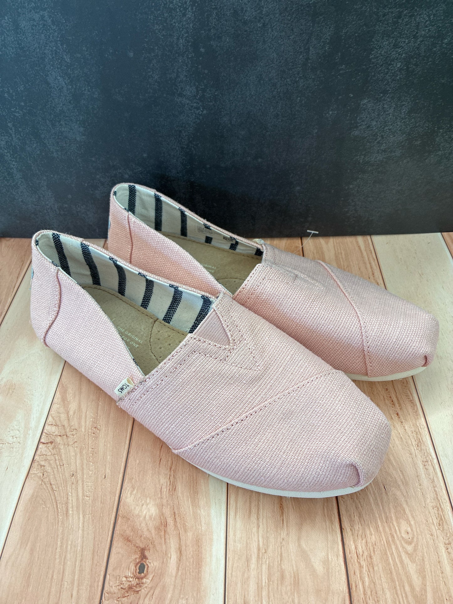 6.5 Toms Pink Womens Shoe