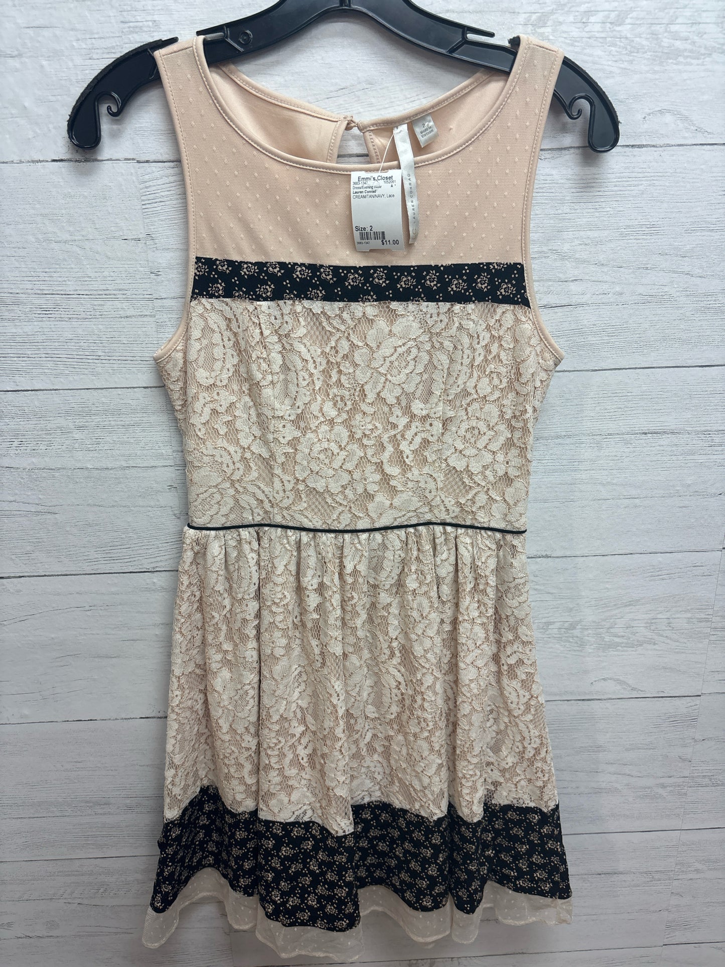 Size 2 Lauren Conrad CREAM/TAN/NAVY Dress/Evening Wear