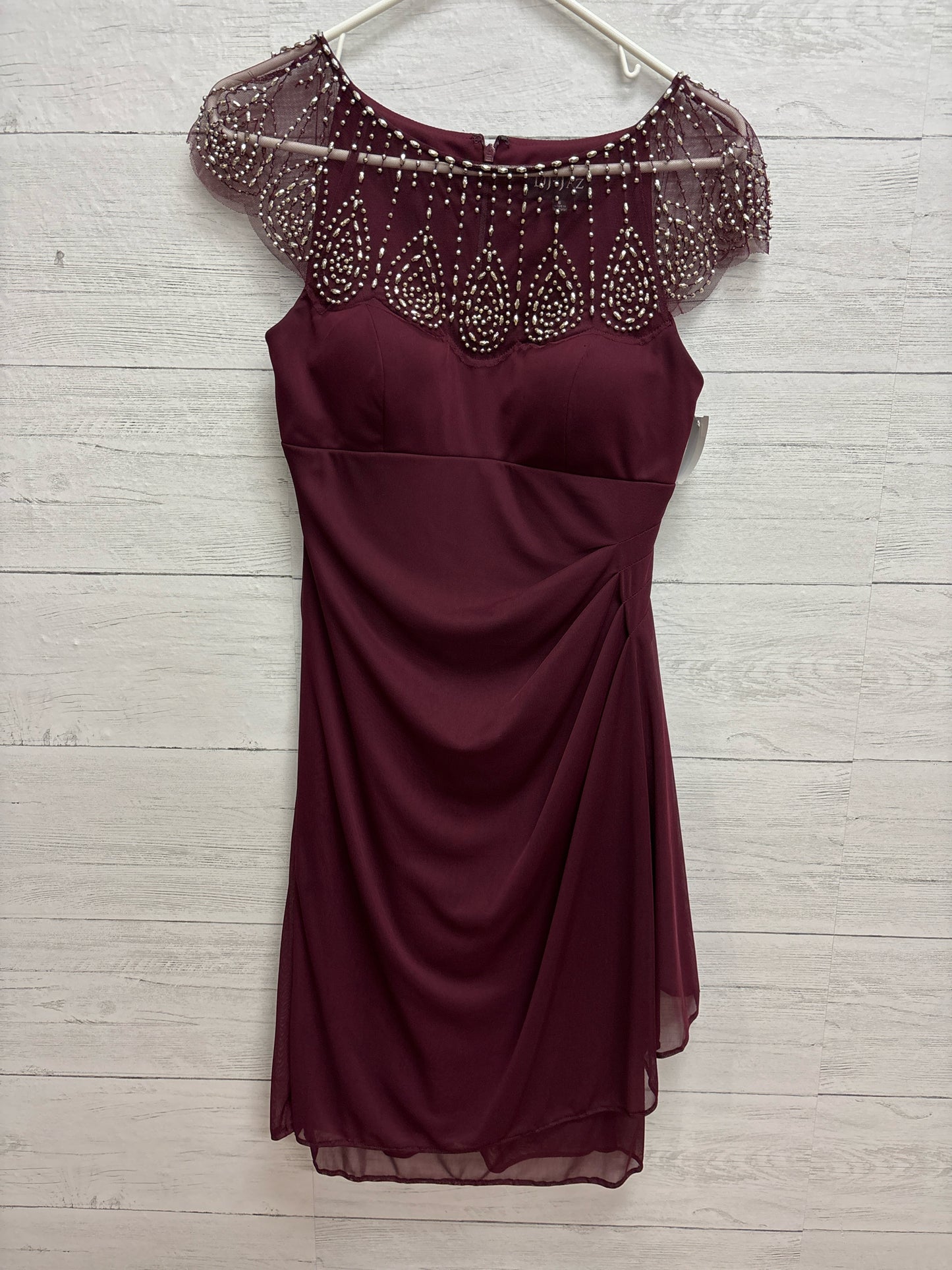 Size 6 DJ-Jaz maroon GOWN