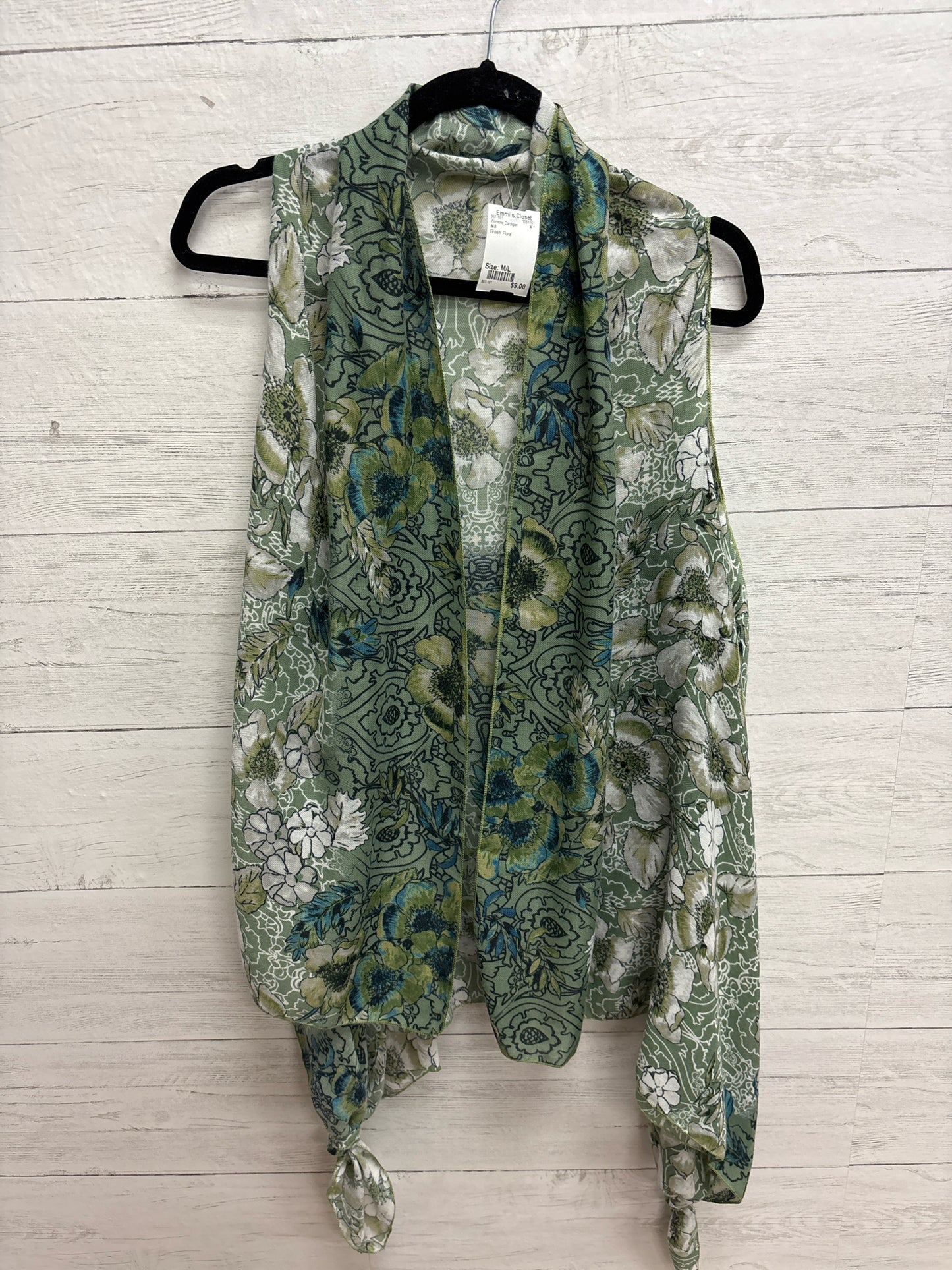 Size M/L N/A Green Womens Cardigan