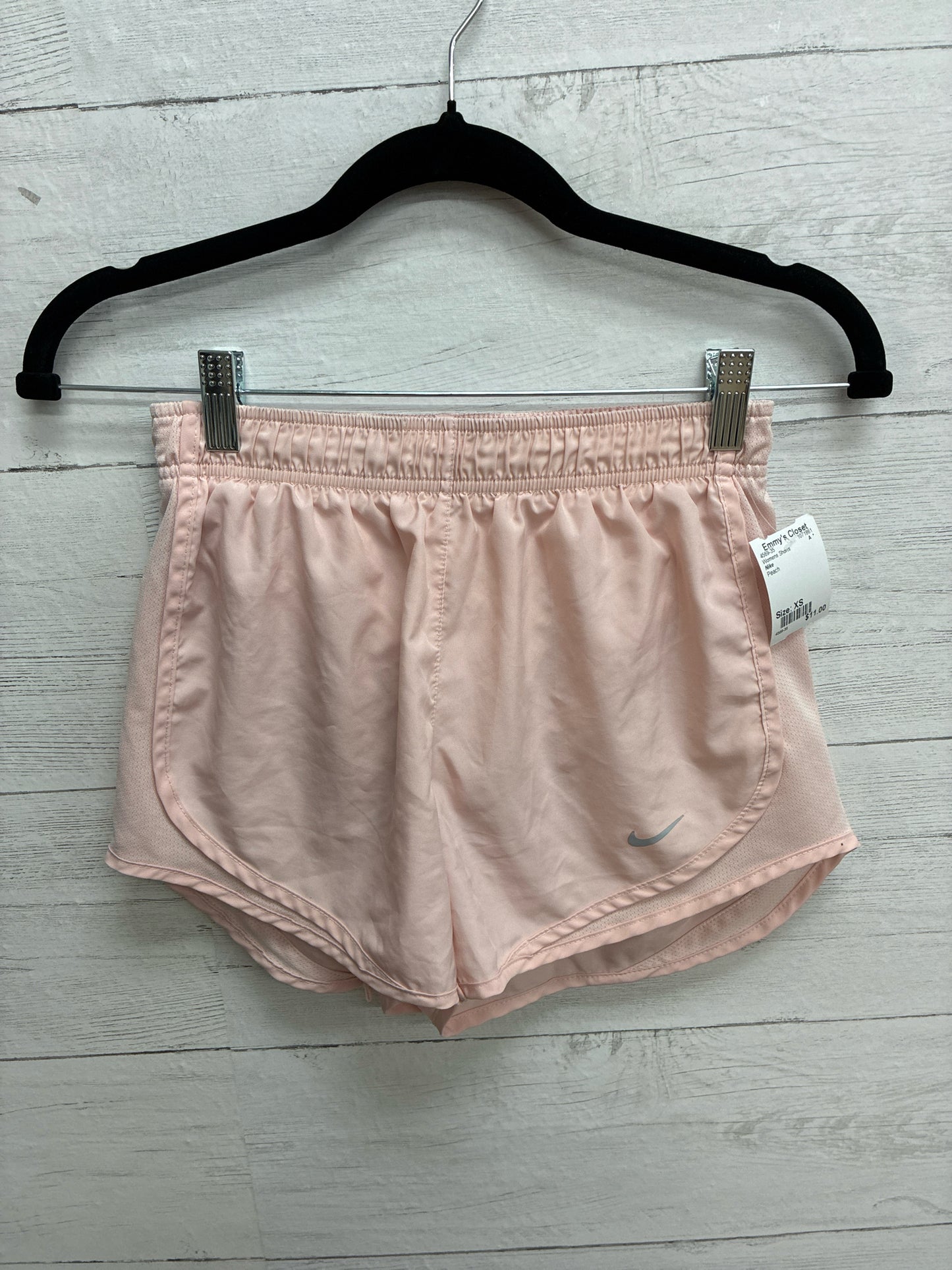 Size XS Nike Peach Womens Shorts