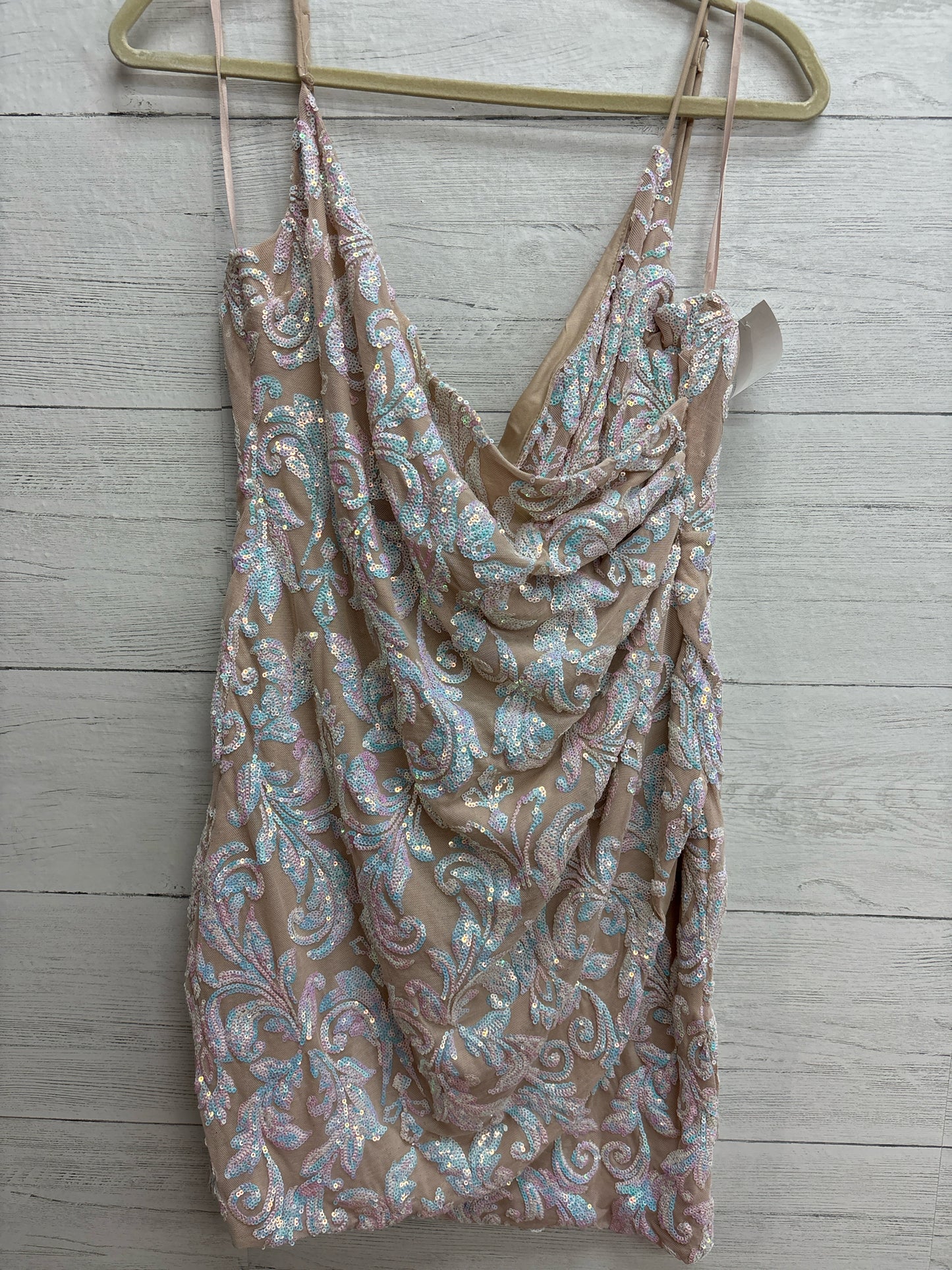 Size L Windsor TAN/PINK GOWN