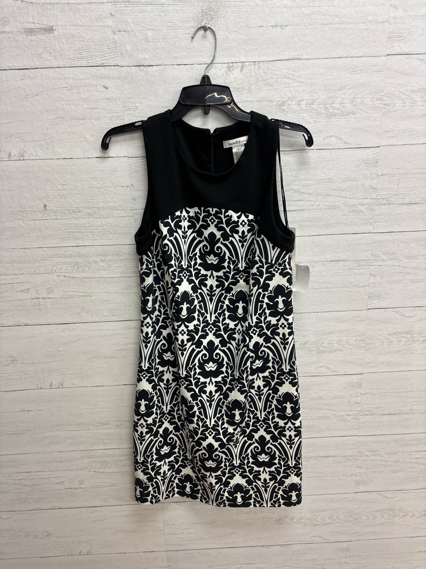 Size 6 Laundry Black/White Dress/Evening Wear