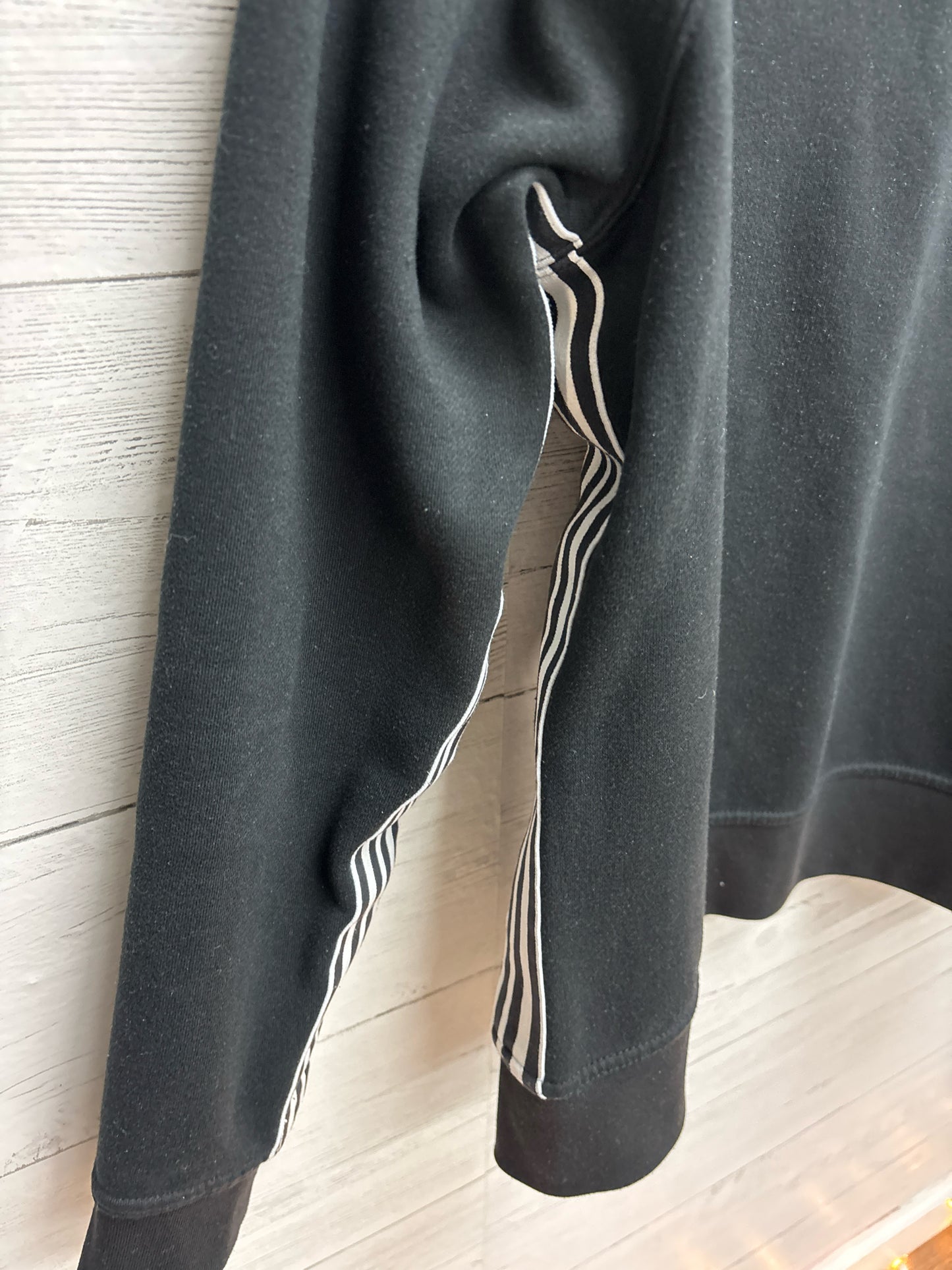 Size L Avia Black Womens Sweater