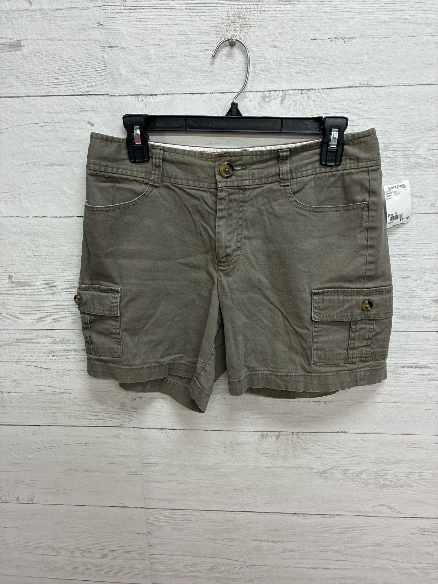 Size 6 Dockers Green Womens Shorts