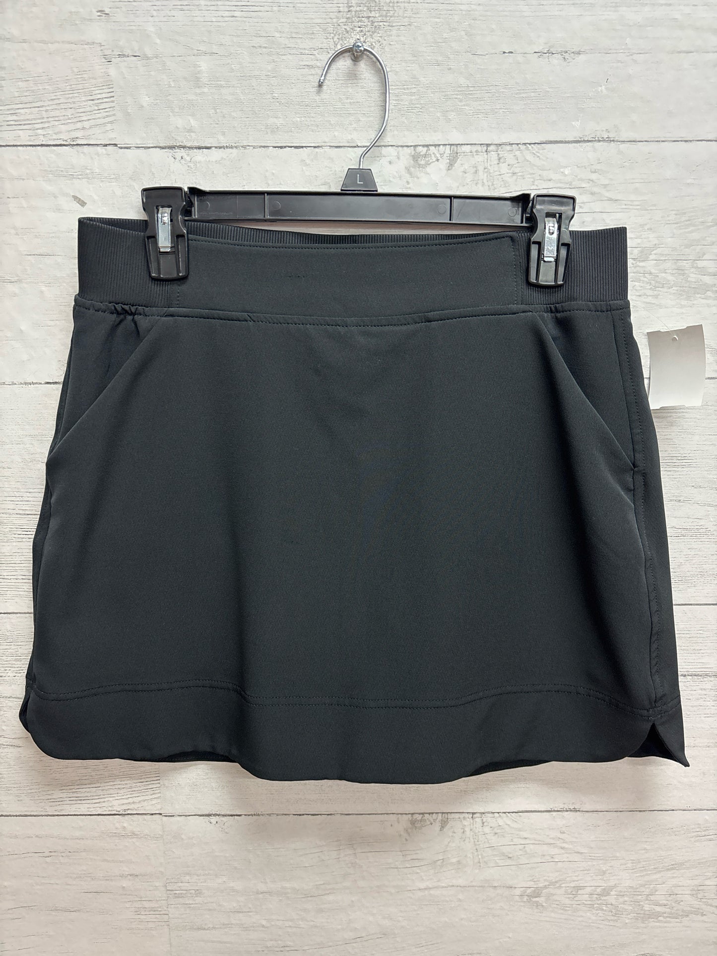 Size S 32 Cool Black Skort