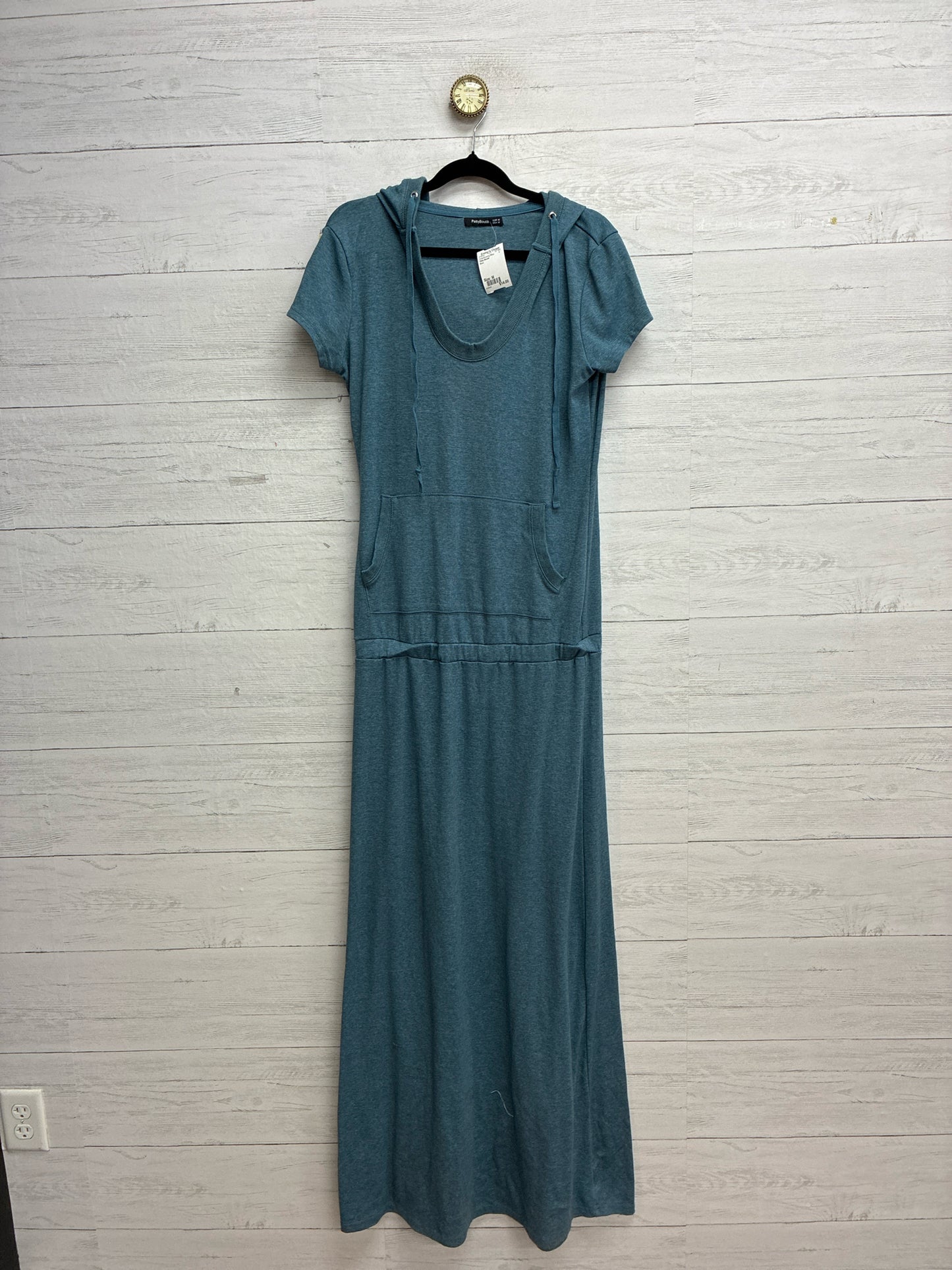 Size M Patty Boutik Blue Dress/Evening Wear