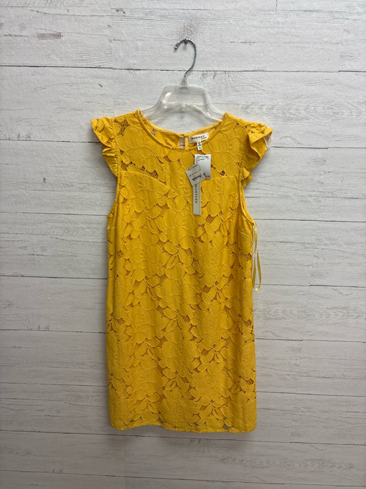 Size L Monteau Yellow Dress/Evening Wear