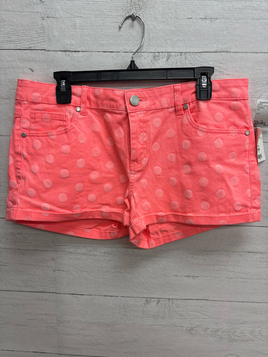 Size 13 Tinseltown Pink Womens Shorts