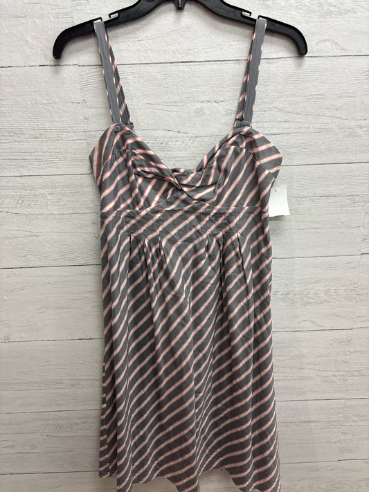 Size 8 American Eagle grey/orange Dress/Evening Wear