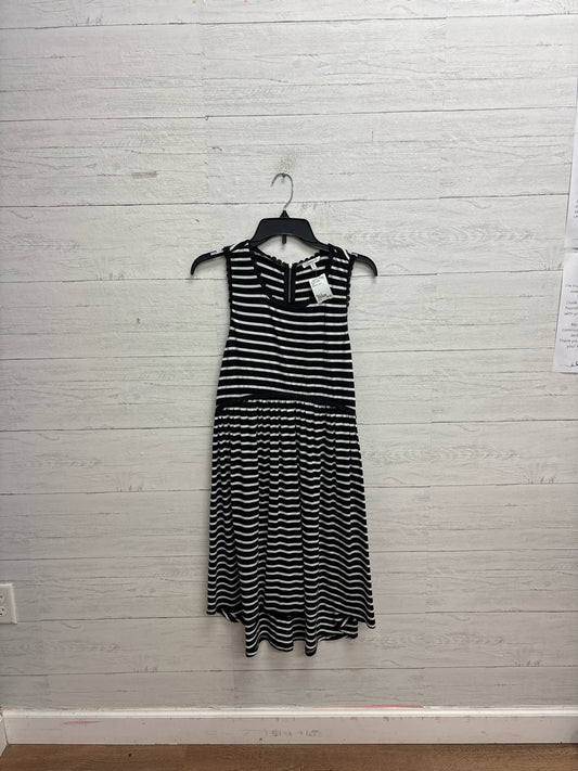 Size 8 Jodifl Black/White Dress/Evening Wear