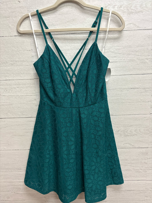 Size M Lulus Teal GOWN