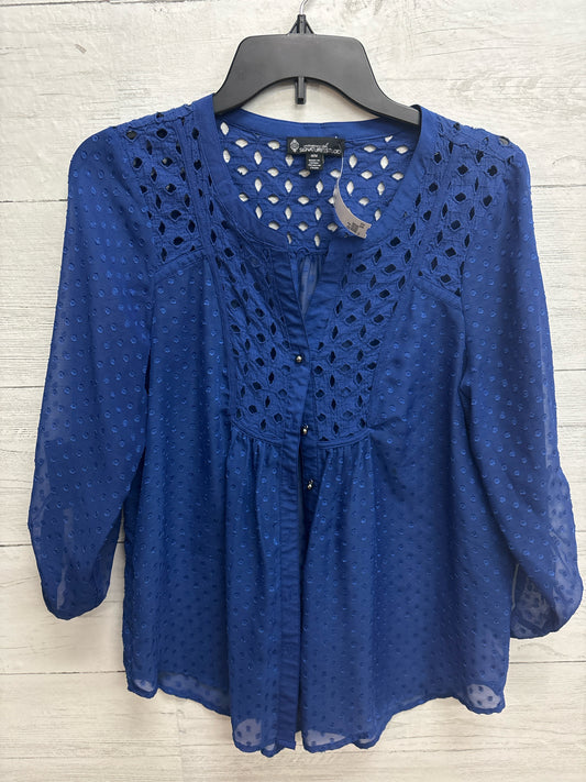 Size M Signature Studio Blue Womens Shirt