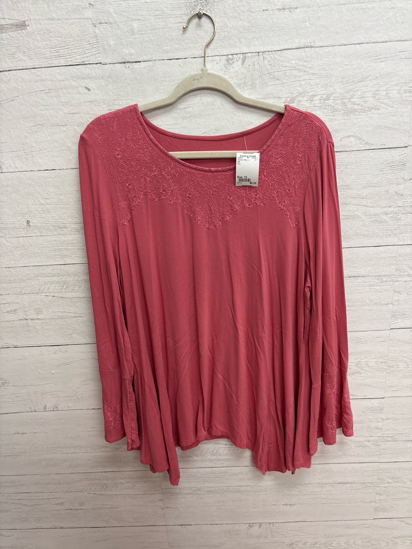 Size 1X N/A Pink Womens Shirt