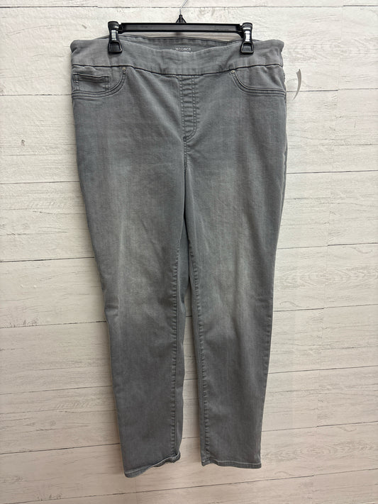 Size 14 Chico's Design Grey Womens Pants