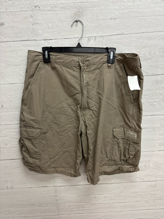 Size 36 Wrangler Tan Mens Shorts