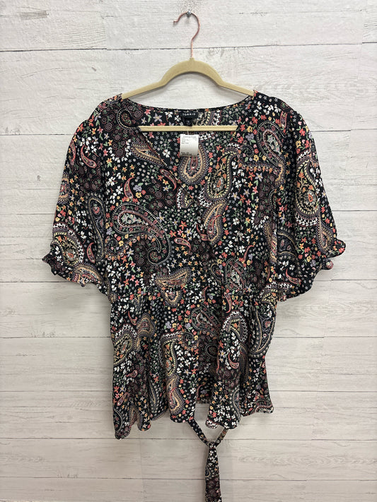 Size 5X Torrid Black Womens Shirt