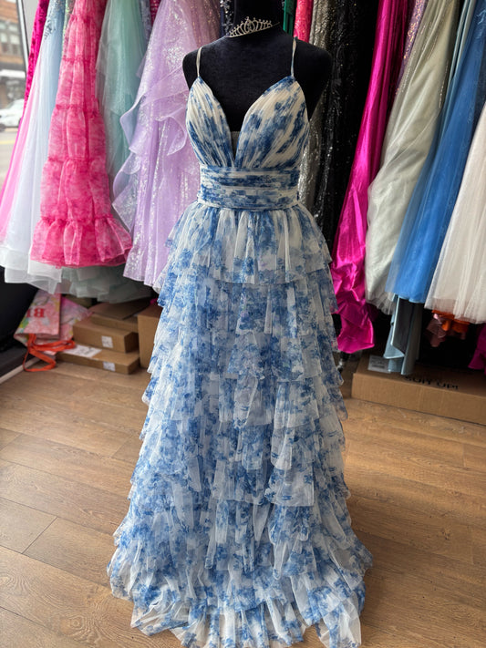 Size 8 Emmi's Elegance Blue/White GOWN