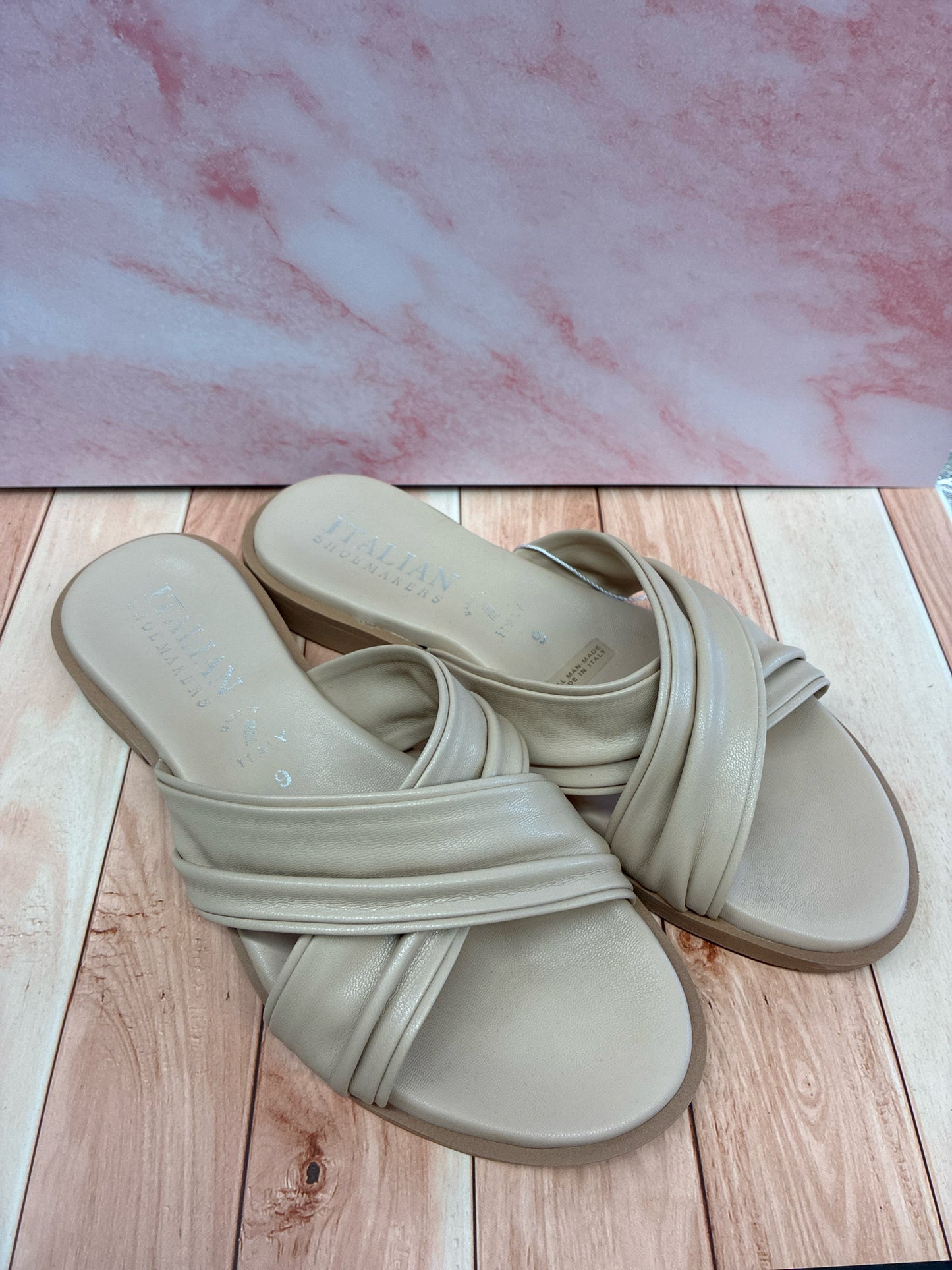 9 Italian Tan Womens Sandal