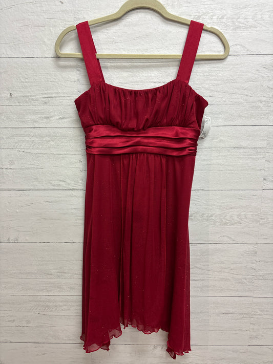Size XL City Triangles Red Gown