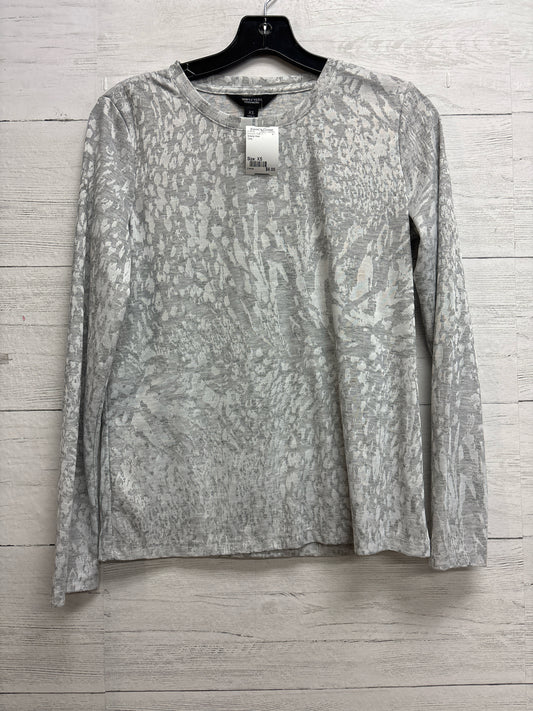 Size XS Simply Vera Grey Womens Shirt
