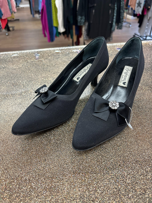 8 Brighton Black Womens Shoe