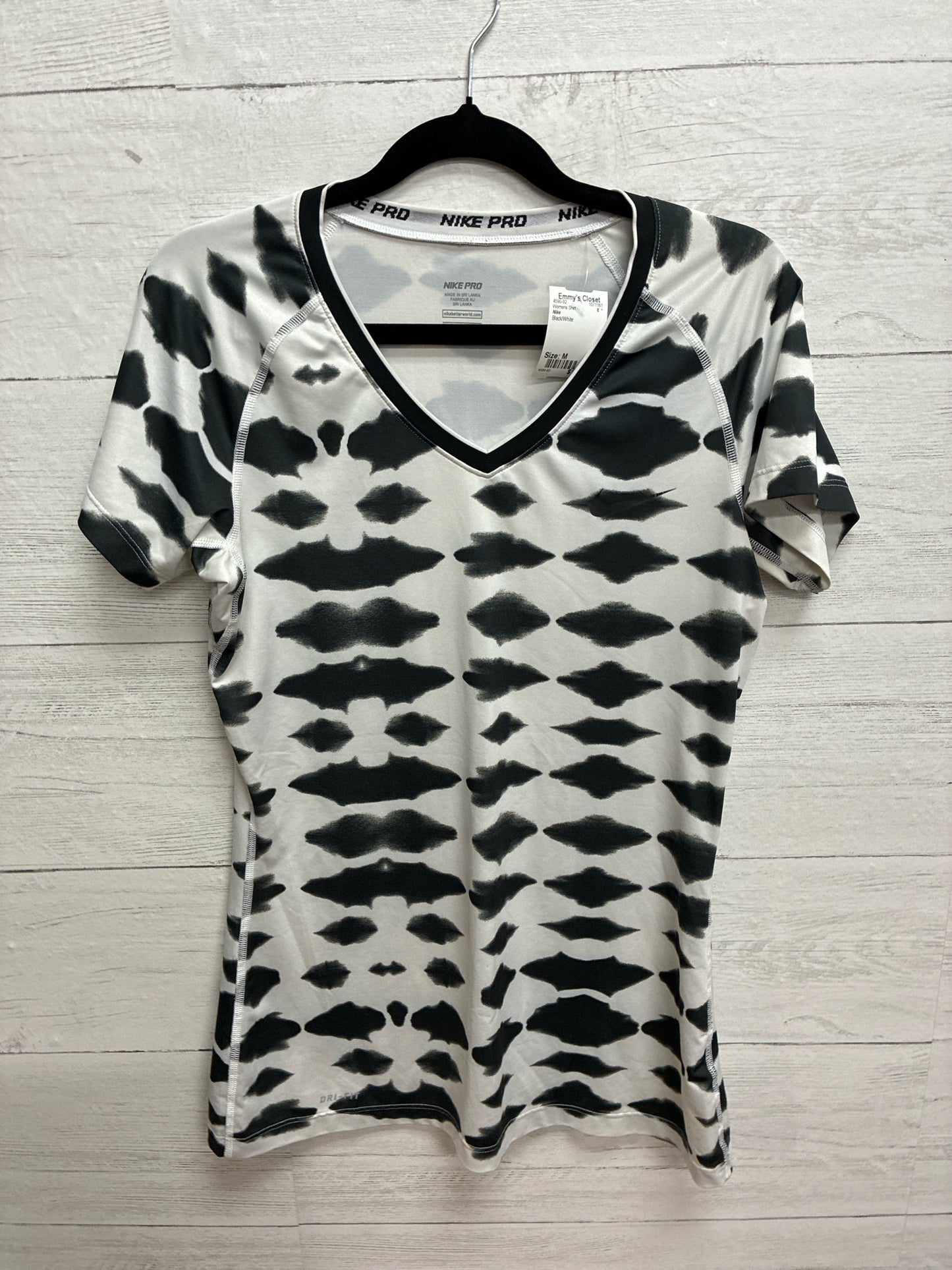 Size M Nike Black/White Womens Shirt