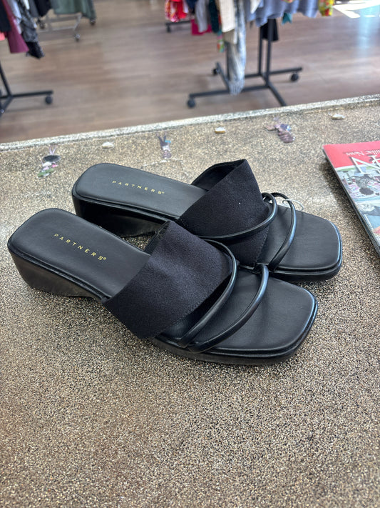 7.5 Partners Black Womens Sandal
