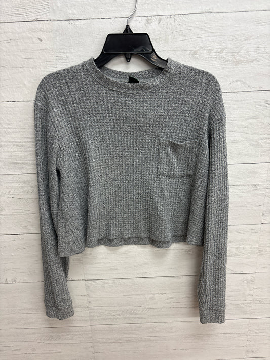 Size XS Wild Fable Grey Womens Shirt