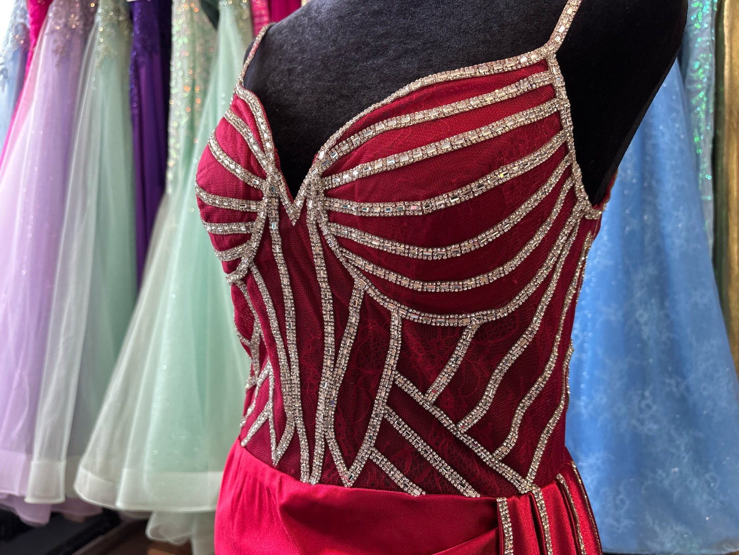 Size 6 Emmi's Elegance Red GOWN