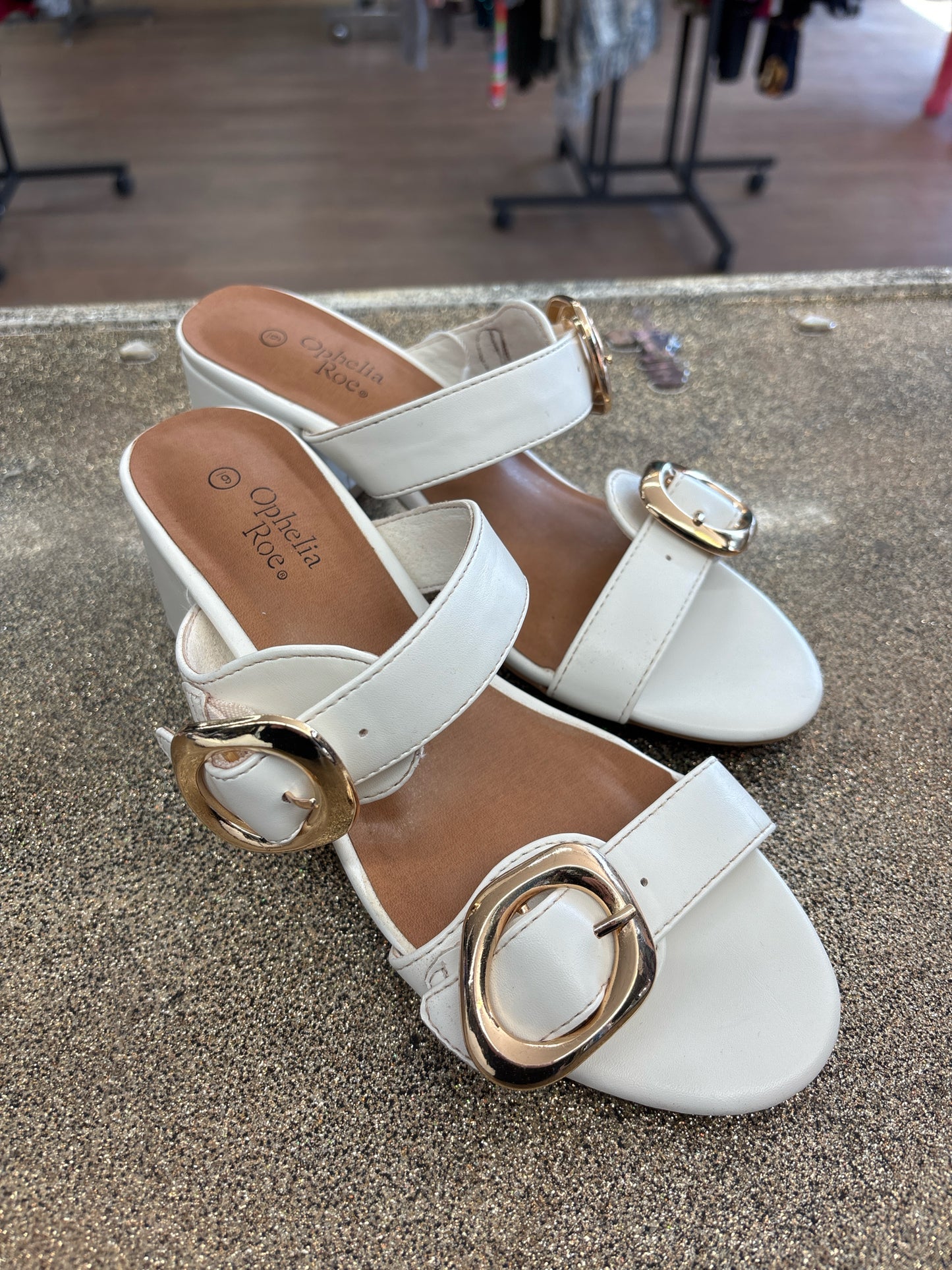 6 OPHELIA ROE White Womens Shoe