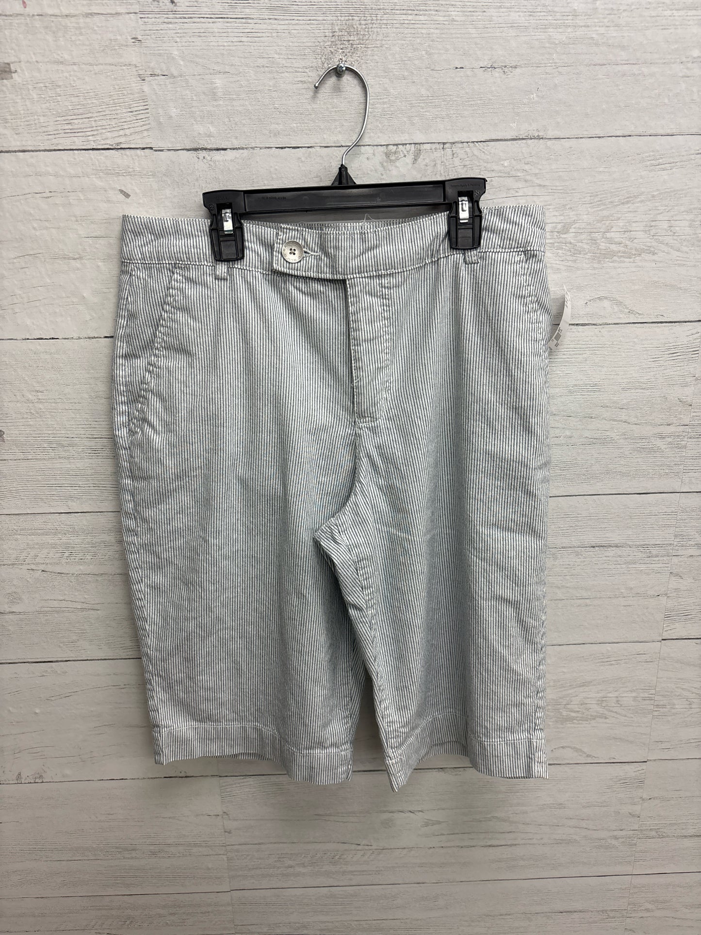 Size 10 Bandolino Black/White Womens Shorts