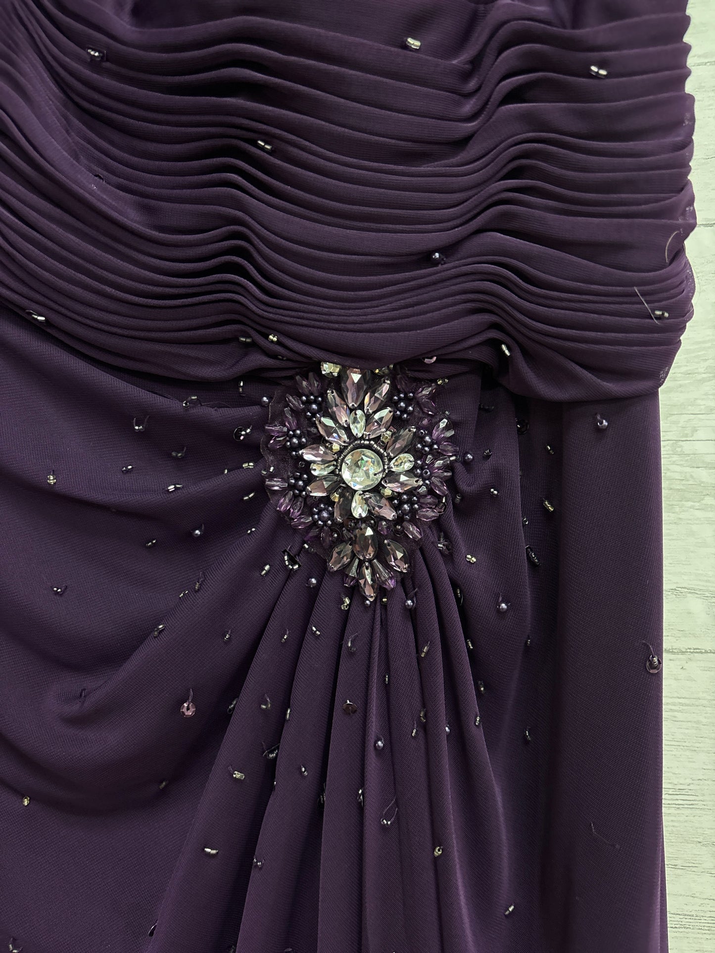 Size 16/18 Xscape Purple GOWN