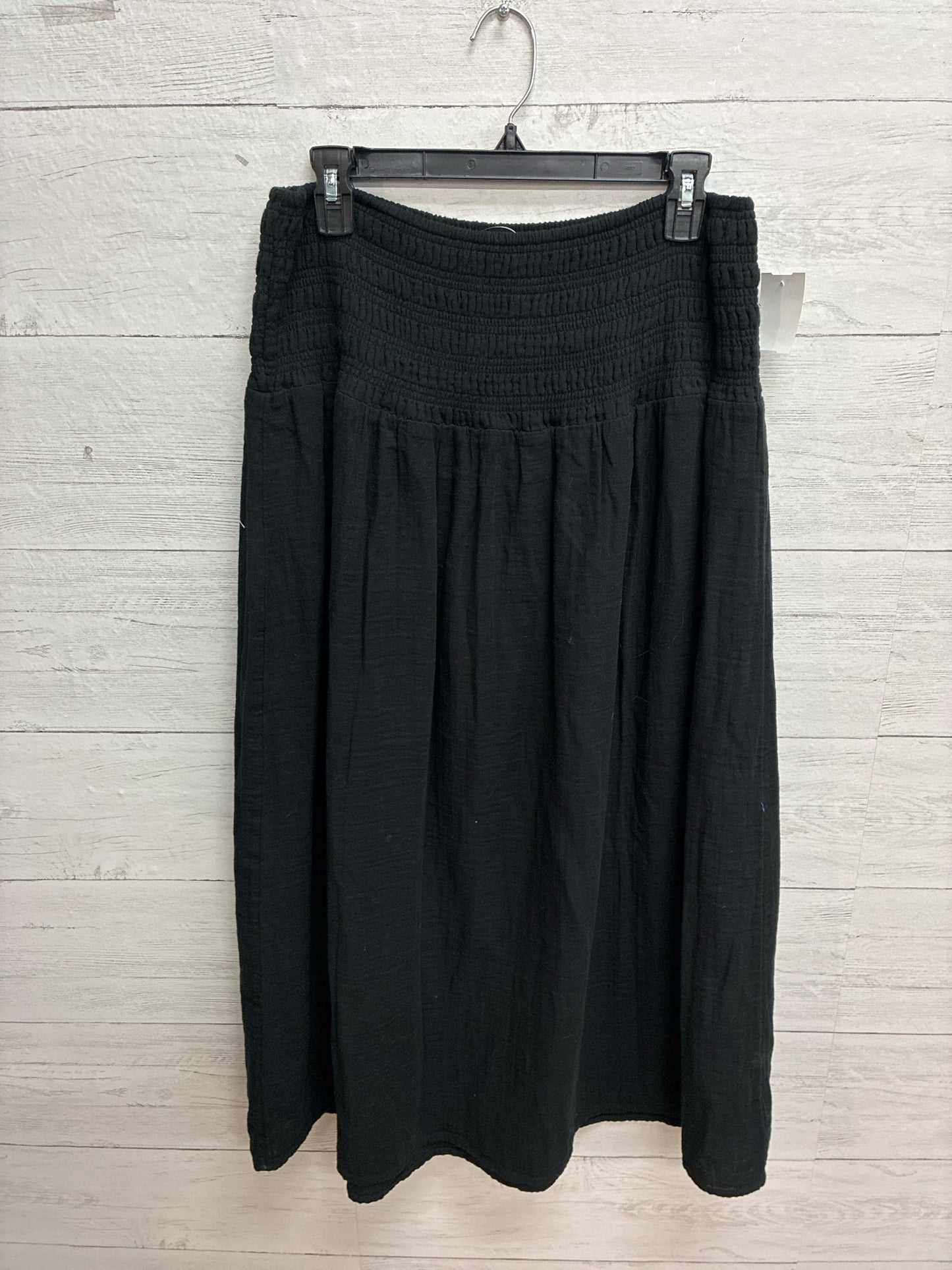 Size L Old Navy Black Skirt