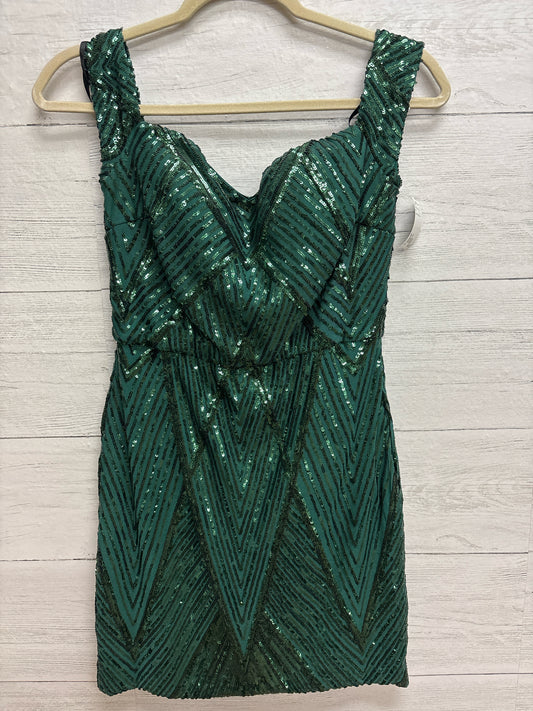 Size M BXC Green GOWN