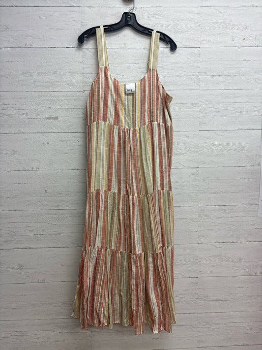 Size L Linda Aderson Tan Dress