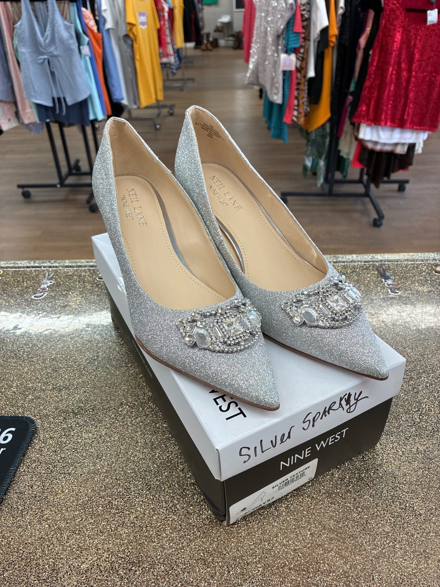 9 Nine West Silver Womens Heels