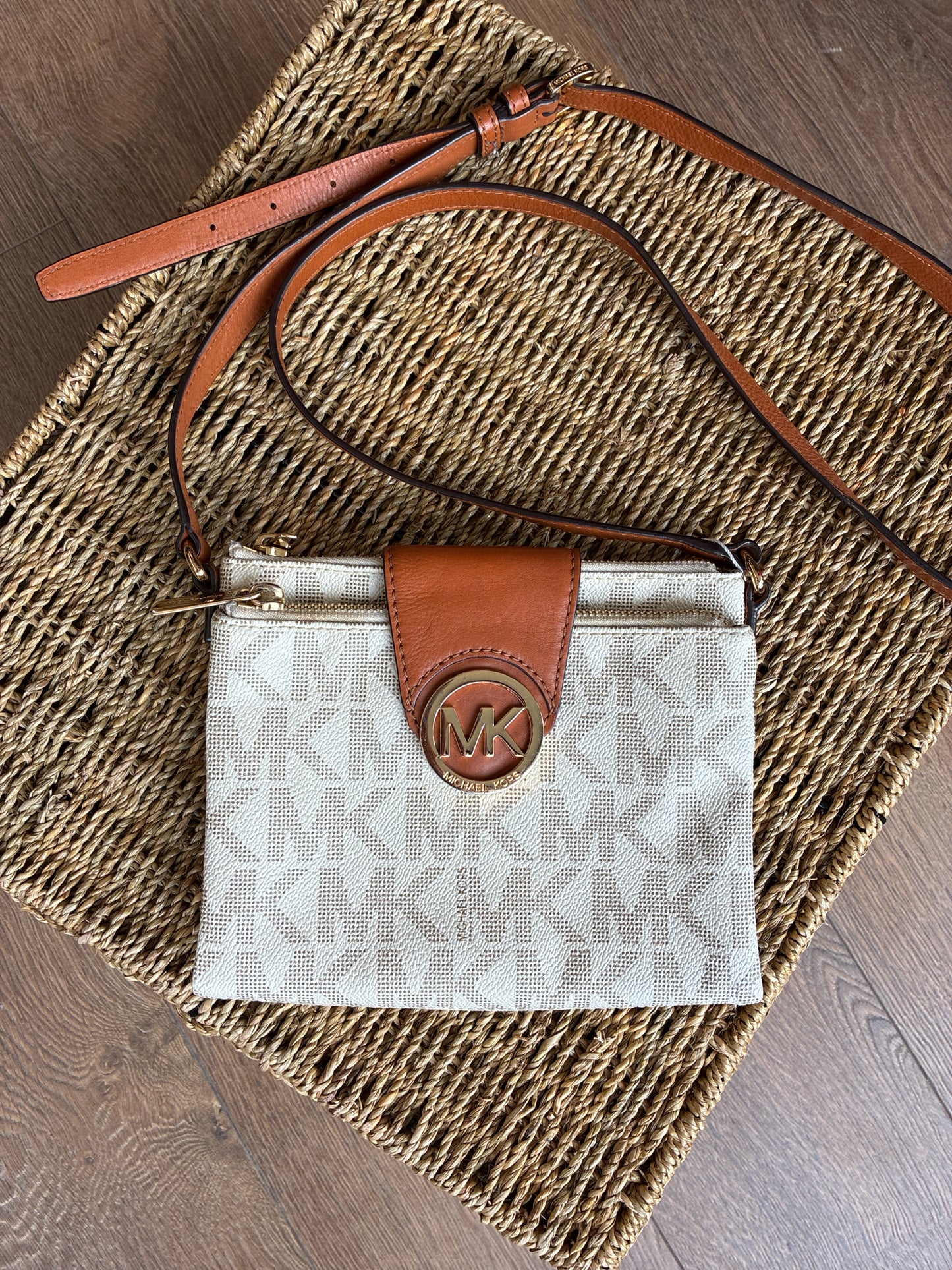 Michael Kors Cream Purse