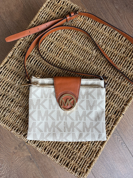 Michael Kors Cream Purse
