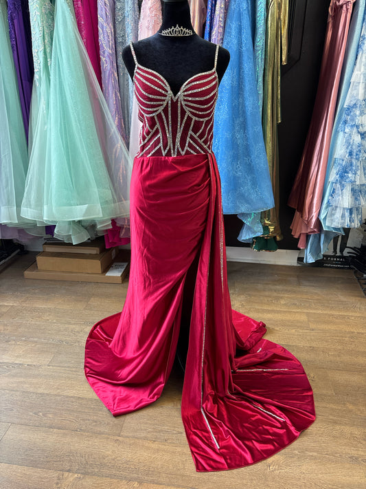 Size 6 Emmi's Elegance Red GOWN