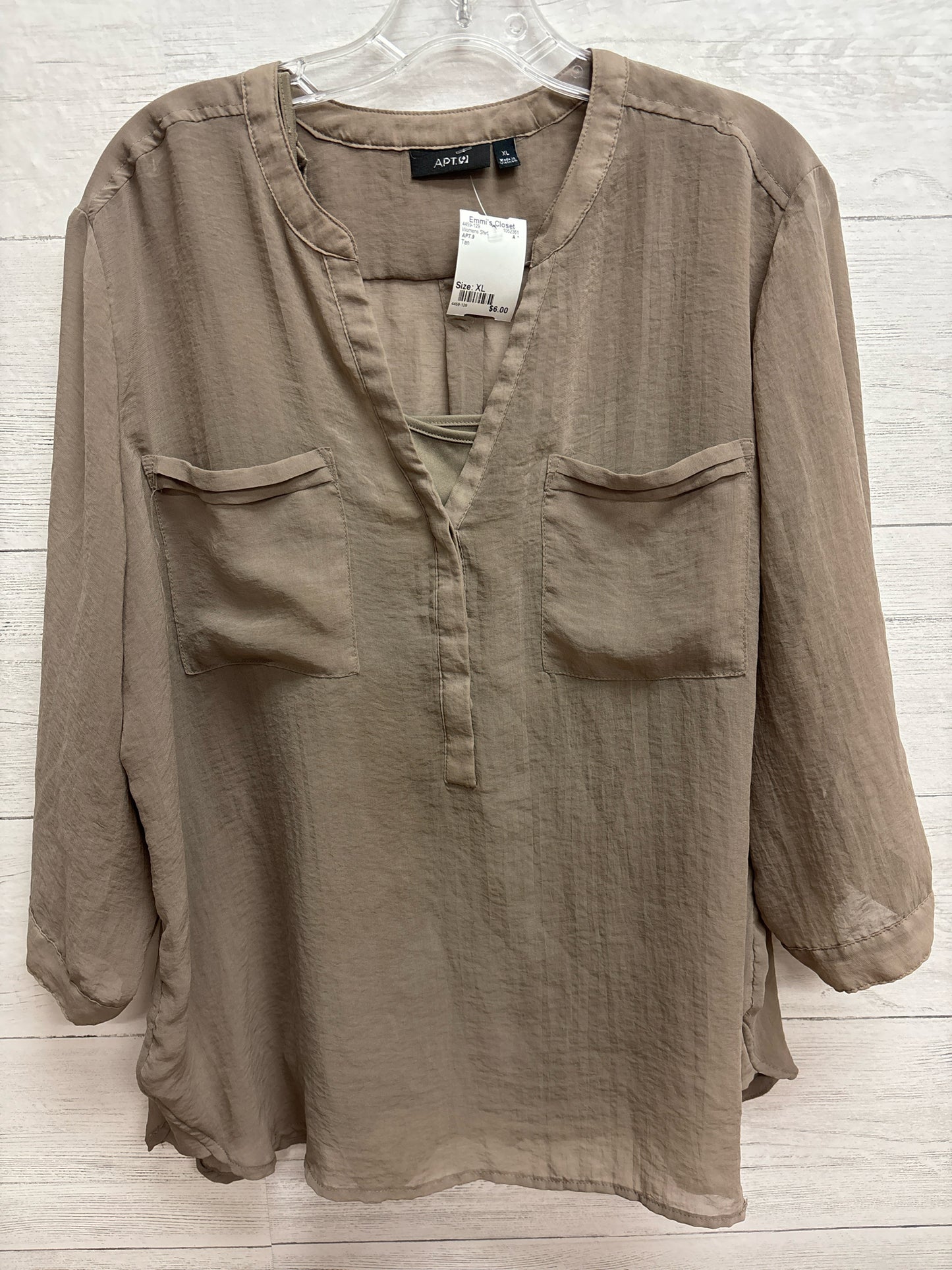 Size XL APT.9 Tan Womens Shirt