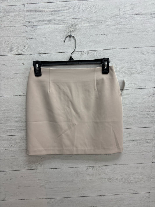 Size XS Lulus Pink Skirt