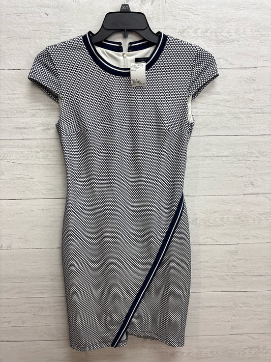 Size 4 Tommy Hilfiger Navy/White Dress/Evening Wear